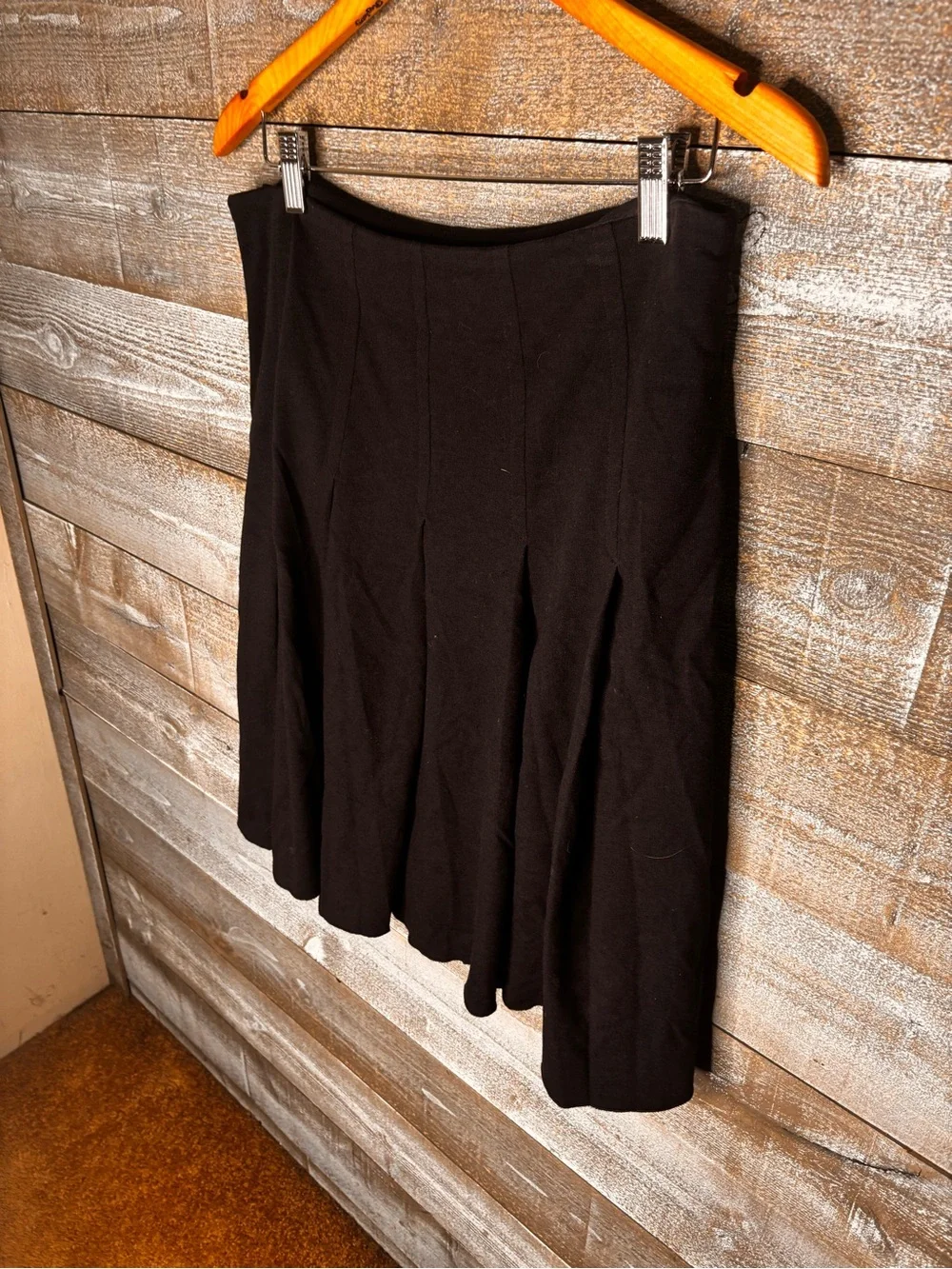 Marni Italy wool blend navy Classic  Pleated Women's Skirt US 2 EU 42